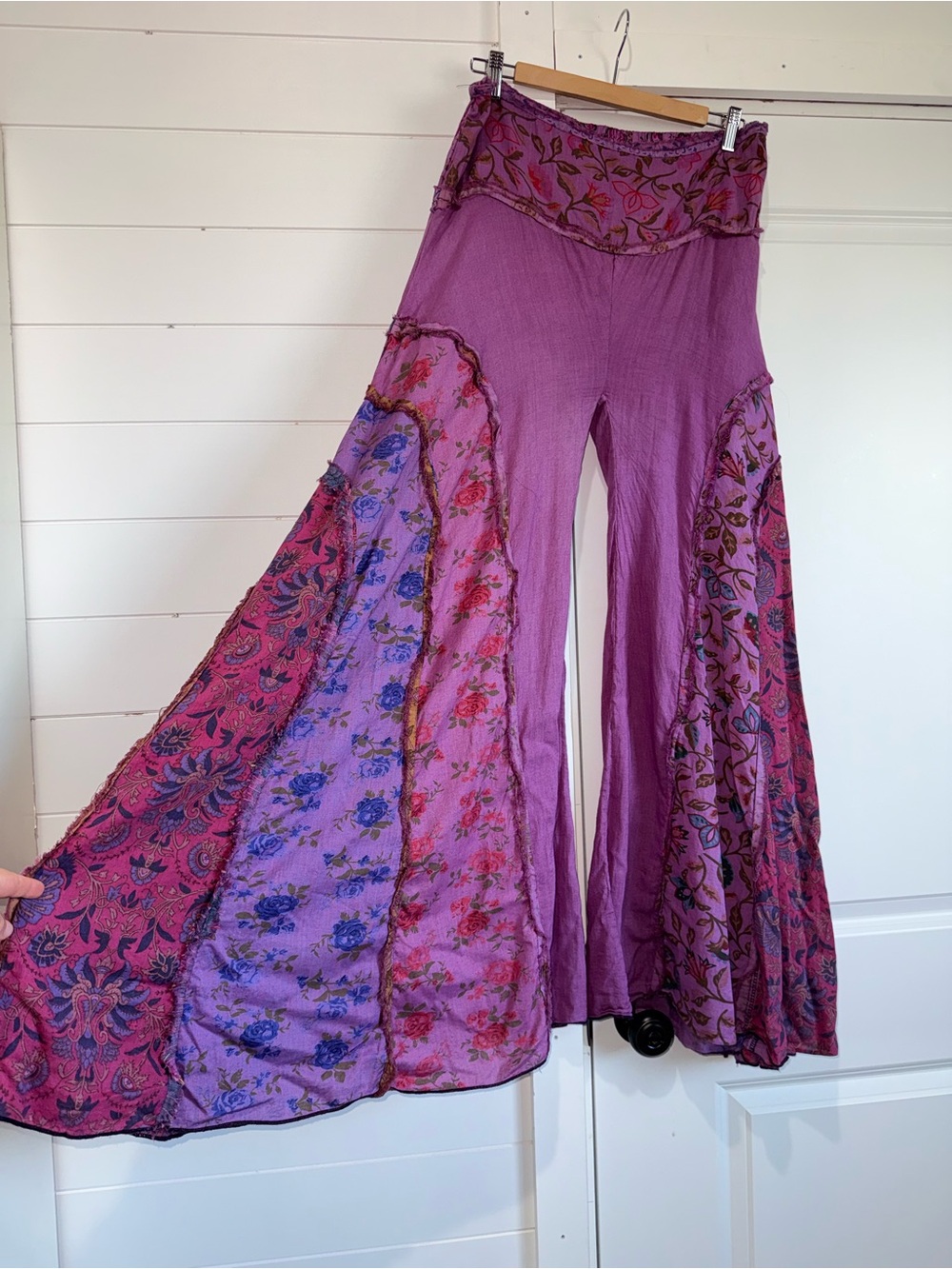 NWT Gypsy Rose boho flare pants